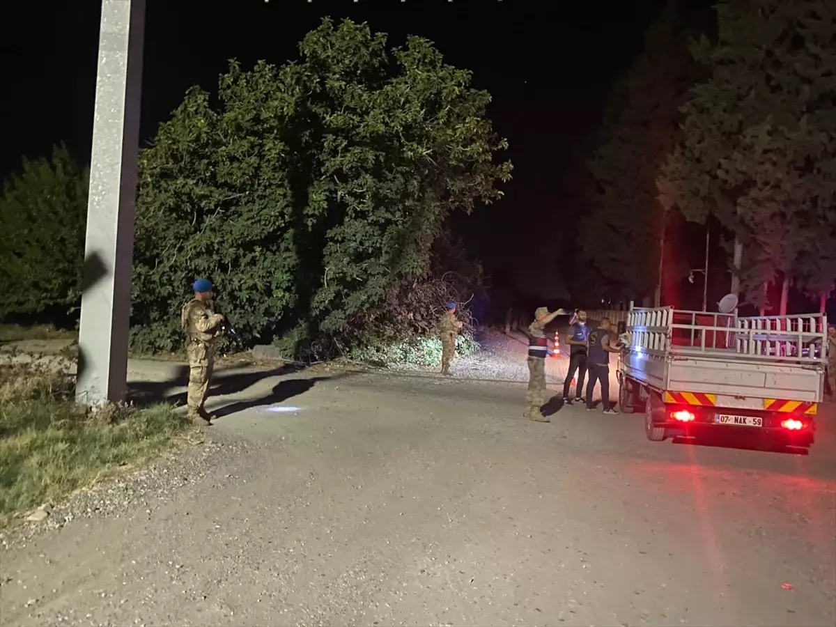 Erzin’de Narenciye Hırsızlığına Önlem