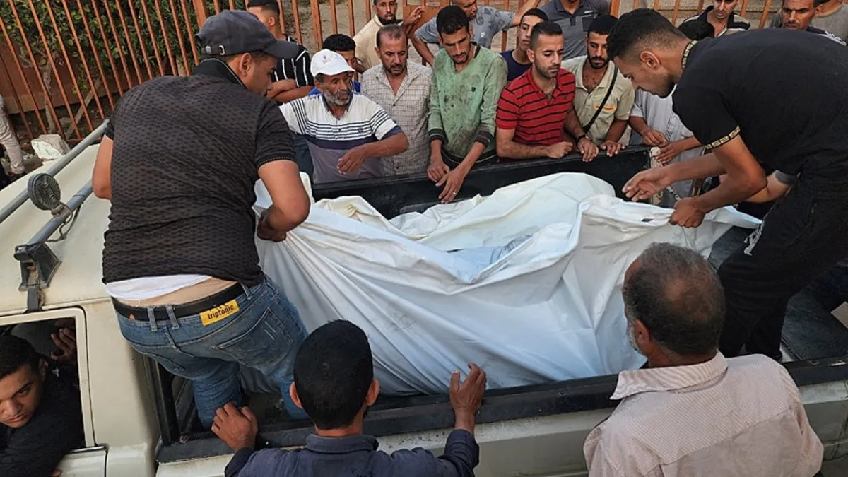 İsrail Gazze’de yine masum sivilleri hedef aldı! 3’ü çocuk 13 ölü