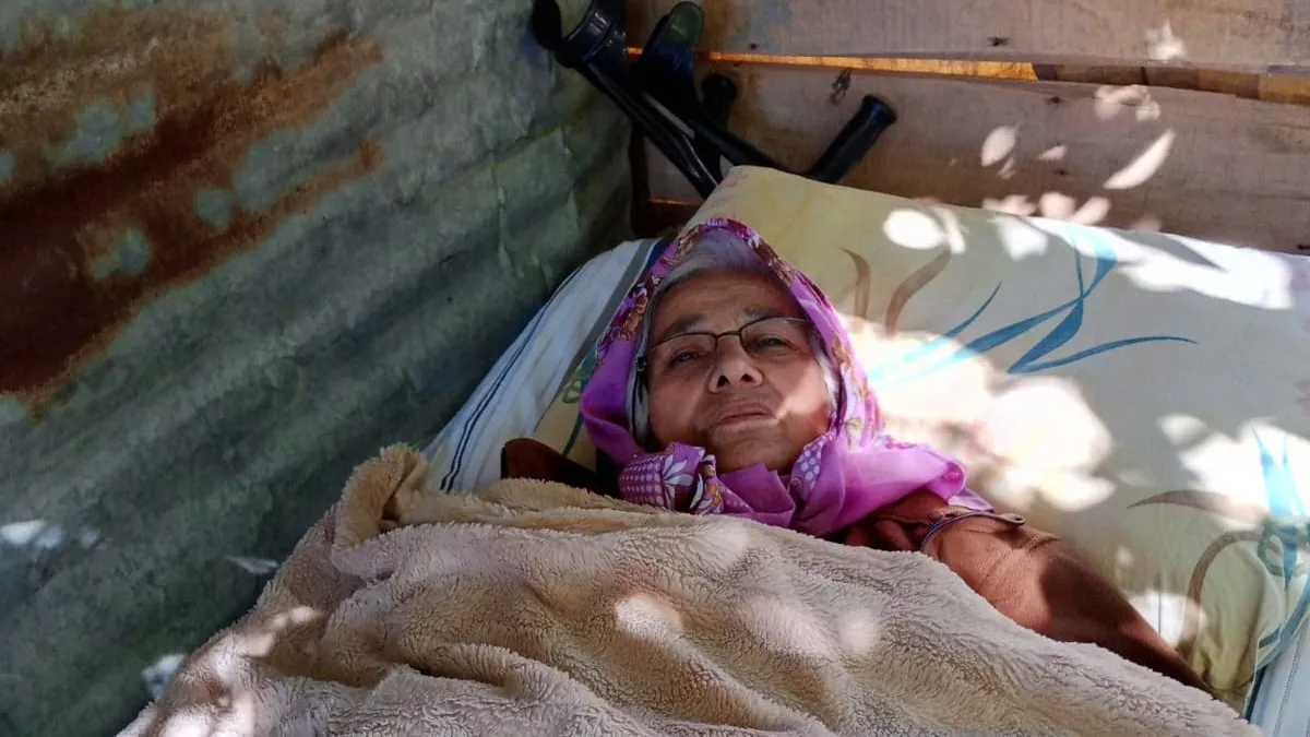 Ucuza ev bahanesiyle dolandırıldı! Depremzede yaşlı kadına müteahhit vurgunu