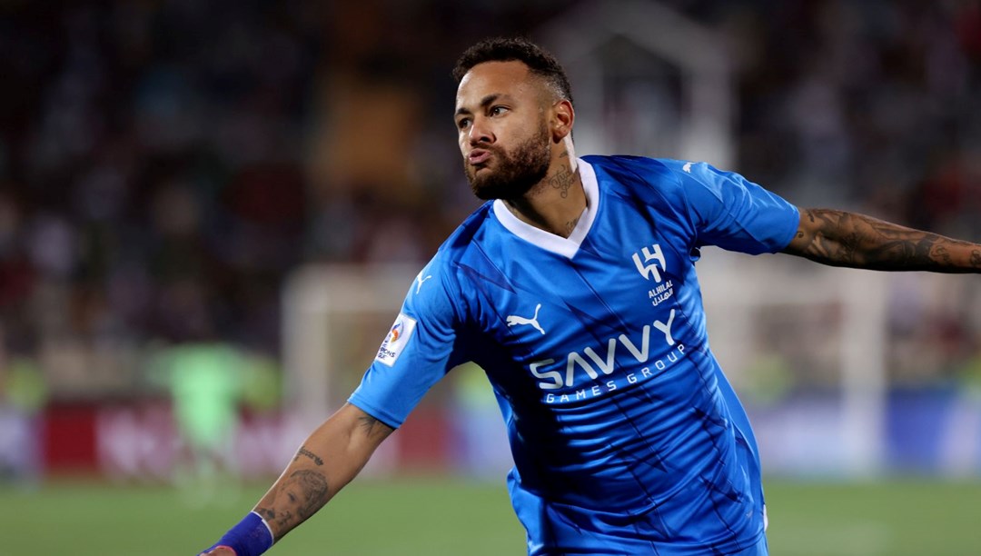Neymar Ã§ocukluk takÄ±mÄ±na geri dÃ¶ndÃ¼