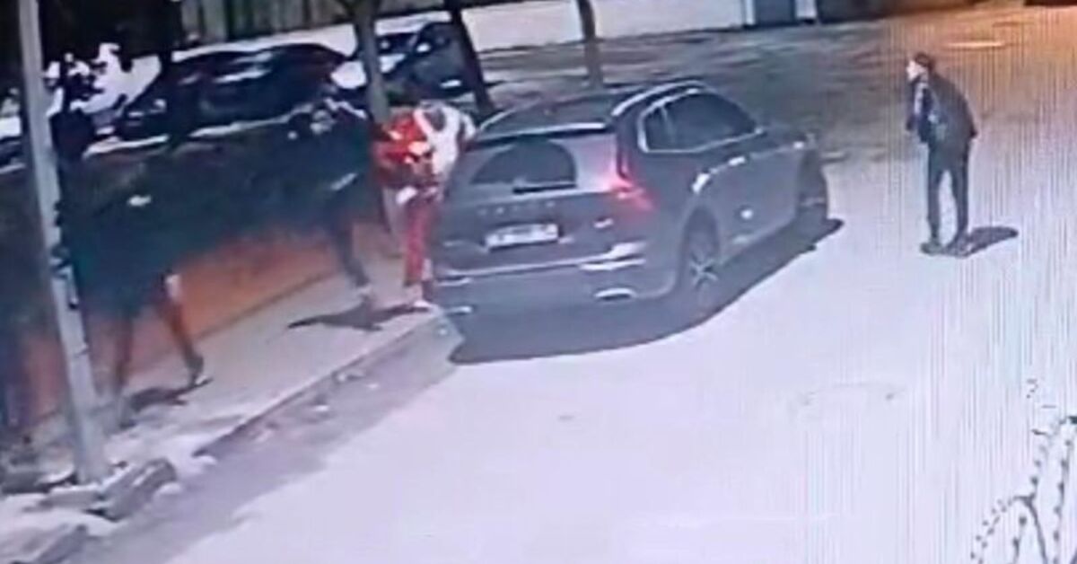 ‘Noel baba’ kostümlü genç cinayet işledi! O an kamerada!