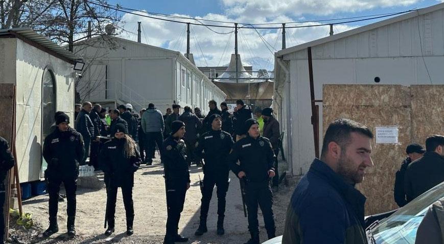 İnşaat işçilerinin ‘horlama’ kavgası! 60 işçi taş ve sopalarla birbirlerine girdi