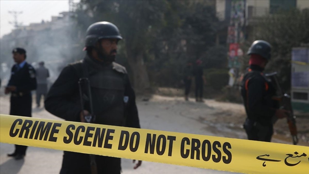 Pakistan’da intihar saldırısı düzenlendi
